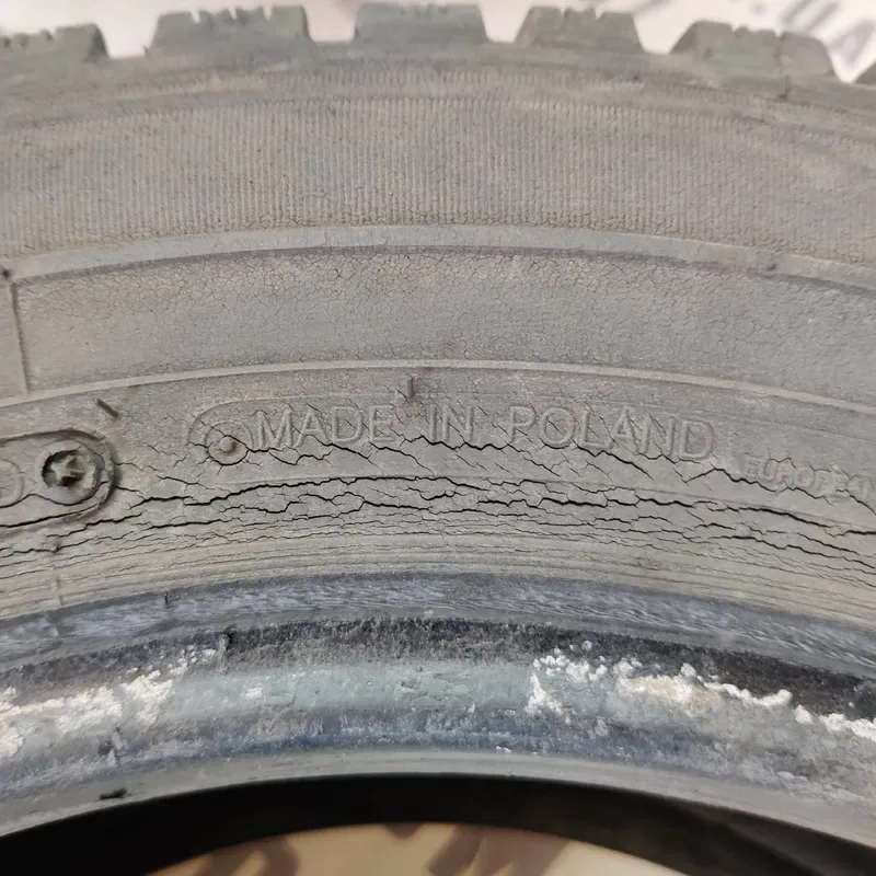 Комплект шин 215/65 R16 Зима