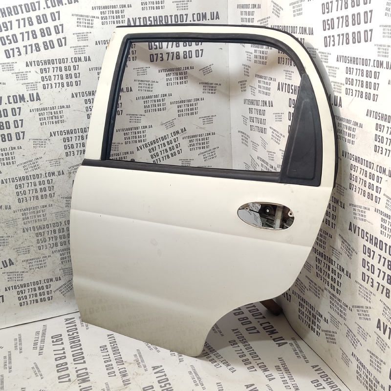 Двері задні ліві Daewoo Matiz (98-15) 0.8 бенз