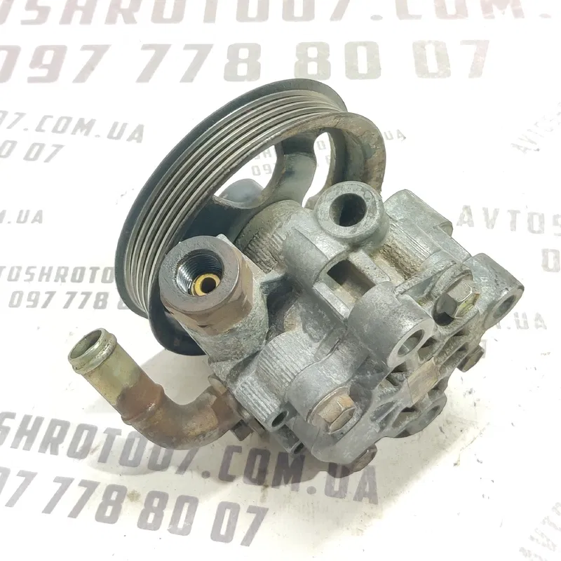 Насос гідропідсилювача Toyota Avensis T25 (03-08) 2.0D 1AD