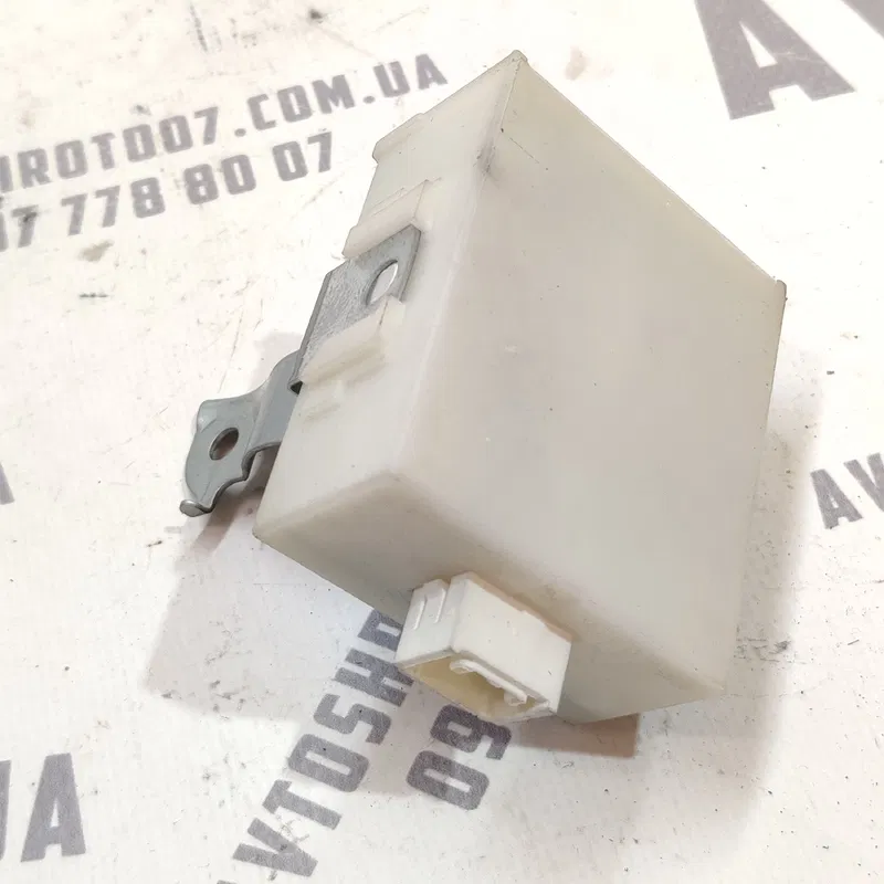 Блок ЦЗ Toyota Avensis T25 (03-09) 2.0D OEM 8974105070