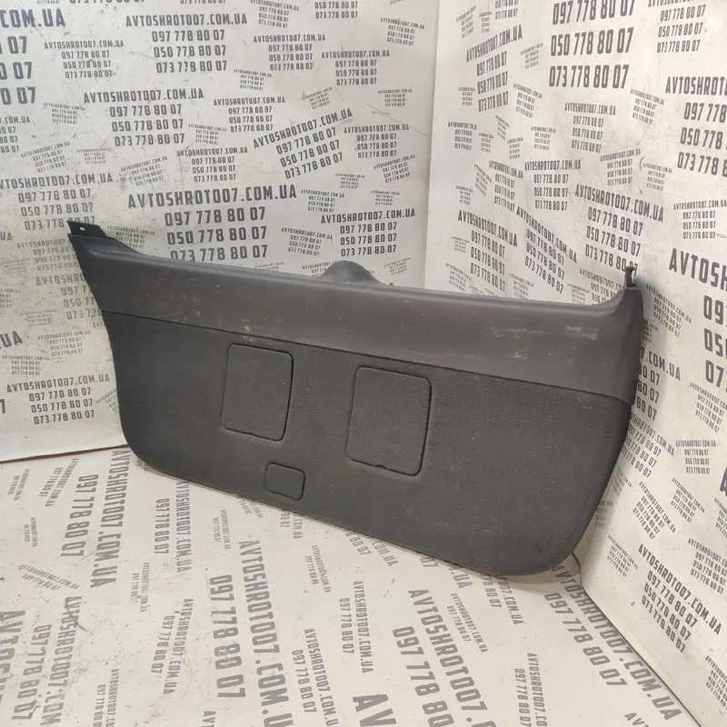 Карта кришки багажника Toyota Avensis T25 (03-09) 2.0D