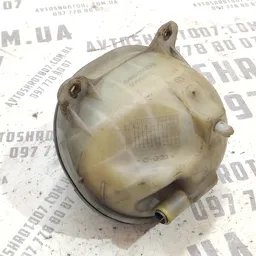 Бачок розширювальний Toyota Avensis T25 (03-09) 2.0 дизель фото 3