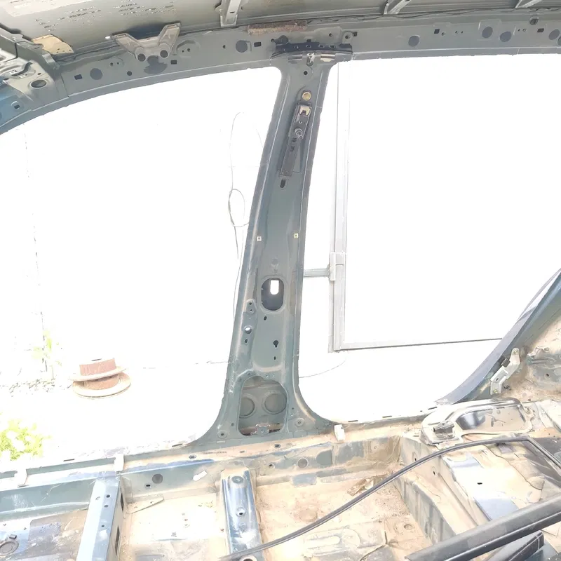Стійка центральна права Toyota Avensis T25 (03-08) 2.0D
