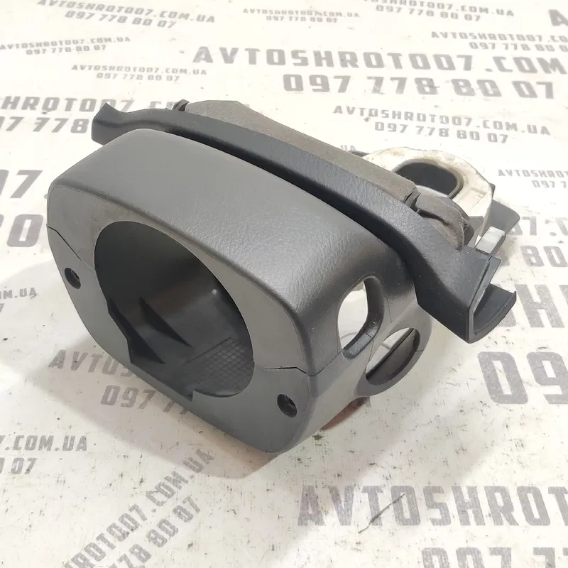 Кожух рульової колонки Toyota Avensis T25 (03-08) 2.0D