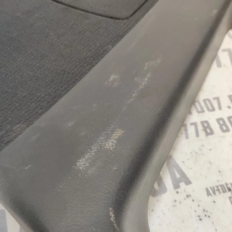 Карта кришки багажника Toyota Avensis T25 (03-09) 2.0D