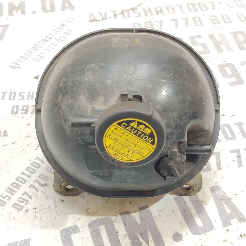 Бачок розширювальний Toyota Avensis T25 (03-09) 2.0 дизель