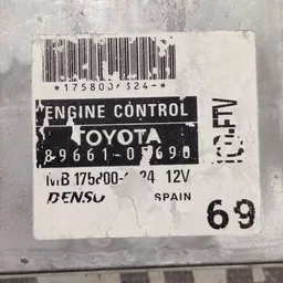 ЕБУ двигуна Toyota Avensis T25 (03-08) 2.0D 8966105690 фото 4