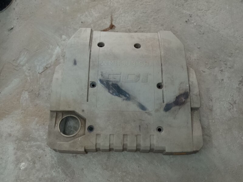 Кришка двигуна Mitsubishi Galant 8 (96-03) 2.4 бензин фото 2