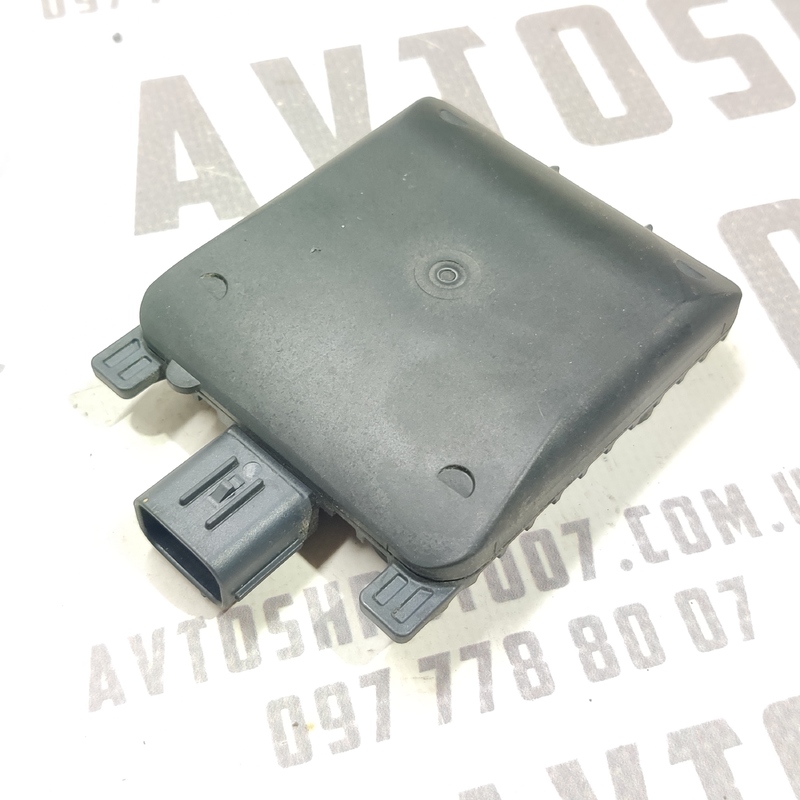 Датчик мертвої зони Volvo S60 III 18-24 2.0 зад OEM 32254069