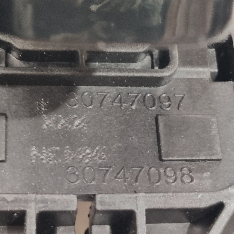 Ручка зовн. задня права Volvo S60 III 18-24 2.0Б 30747097