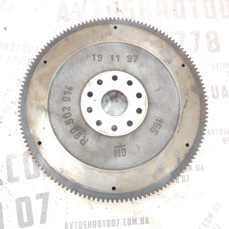 Маховик Opel Astra G (97-09) 2.0D OEM 90502914