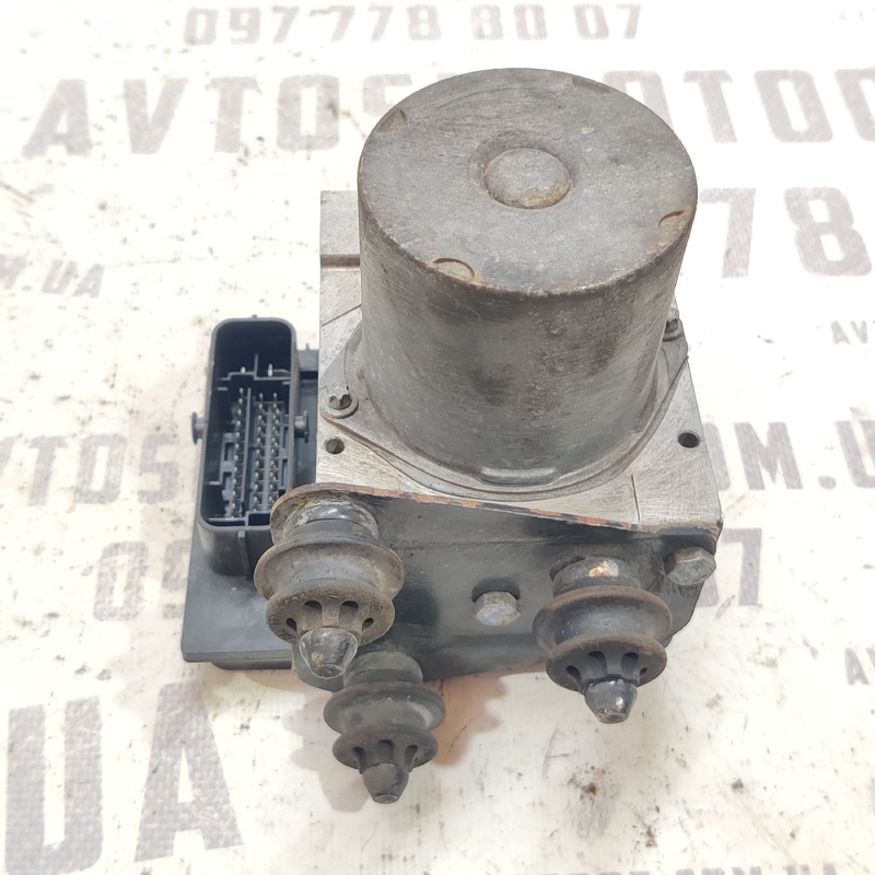 Блок управління АБС Audi A4 B8 (07-15) 2.0D 8K0907379AC