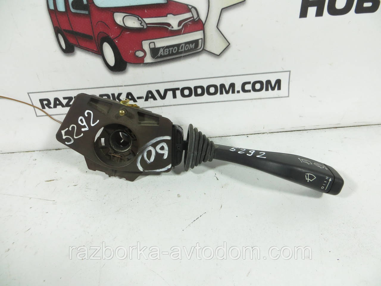 Підкермовий перемикач правий Opel Astra OEM 90243394