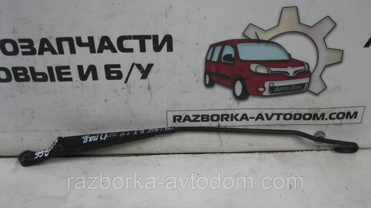 Двонік передній правий VW Passat B5 (1997-2000) OE:1H1955410A