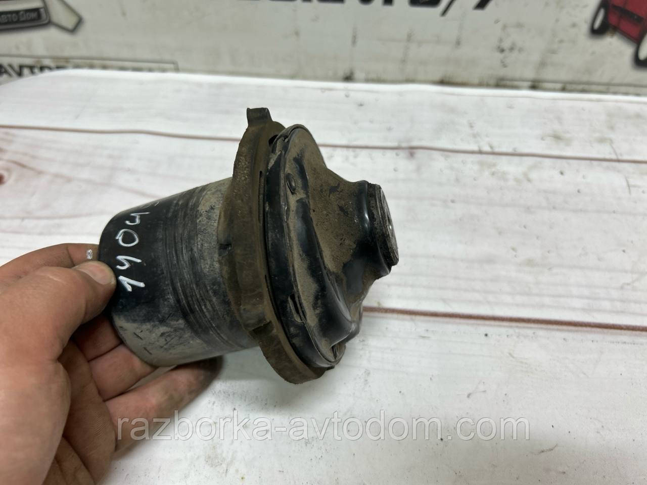 Опорний підшипник амортизатора Opel Combo (01-12), OE: 90468618