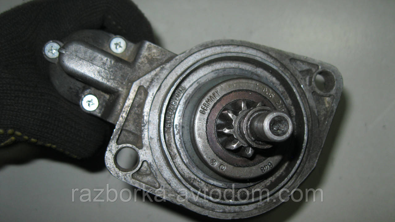 Стартер CS81 б/у ( Bosch) Mercedes-Benz T2, T1, 309 (9 ЗУБ) OE A0031511901