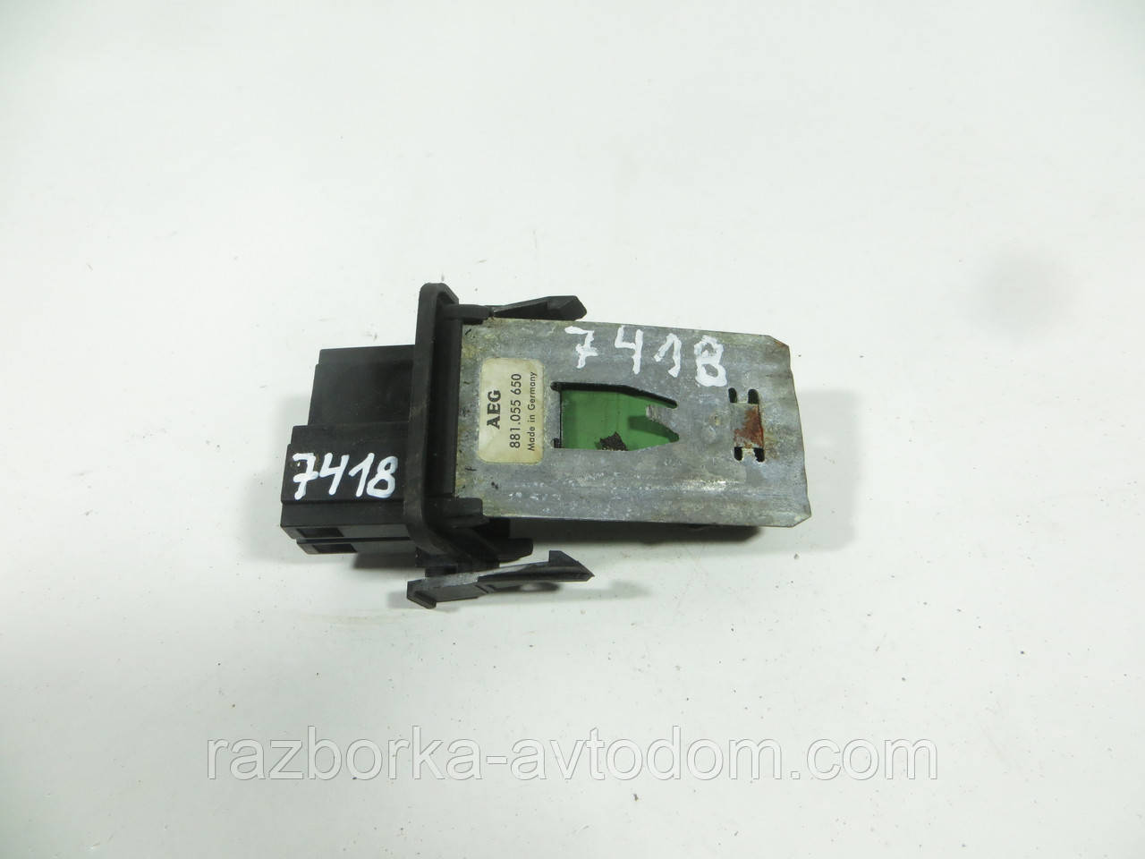 Резистор печки VW GOLF 3 , CADDY 2 (1992-2004) ОЕ: 1H0959263