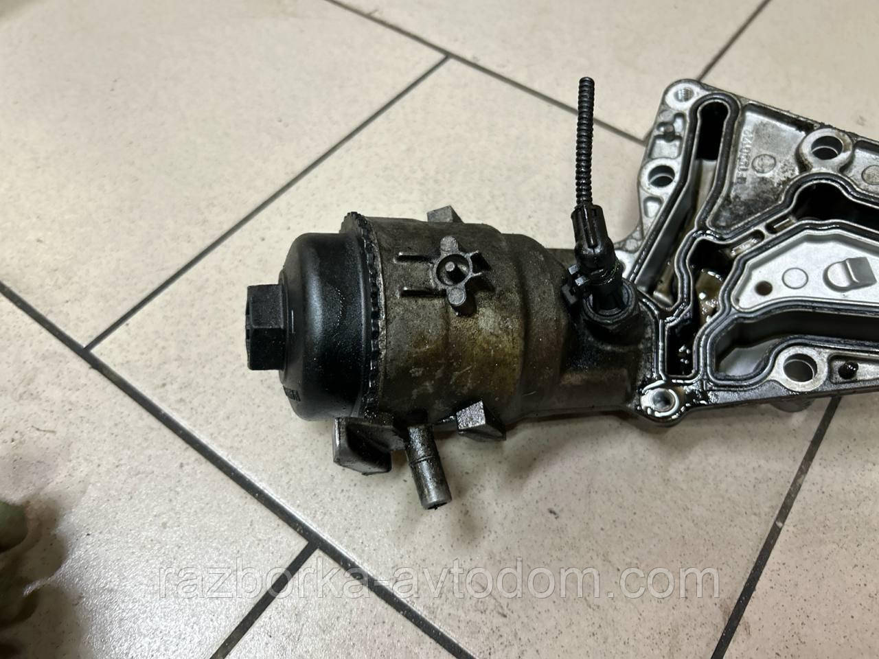Корпус оливного фільтра 1,9CDTI Opel Zafira B (05-10) OE:6740230110