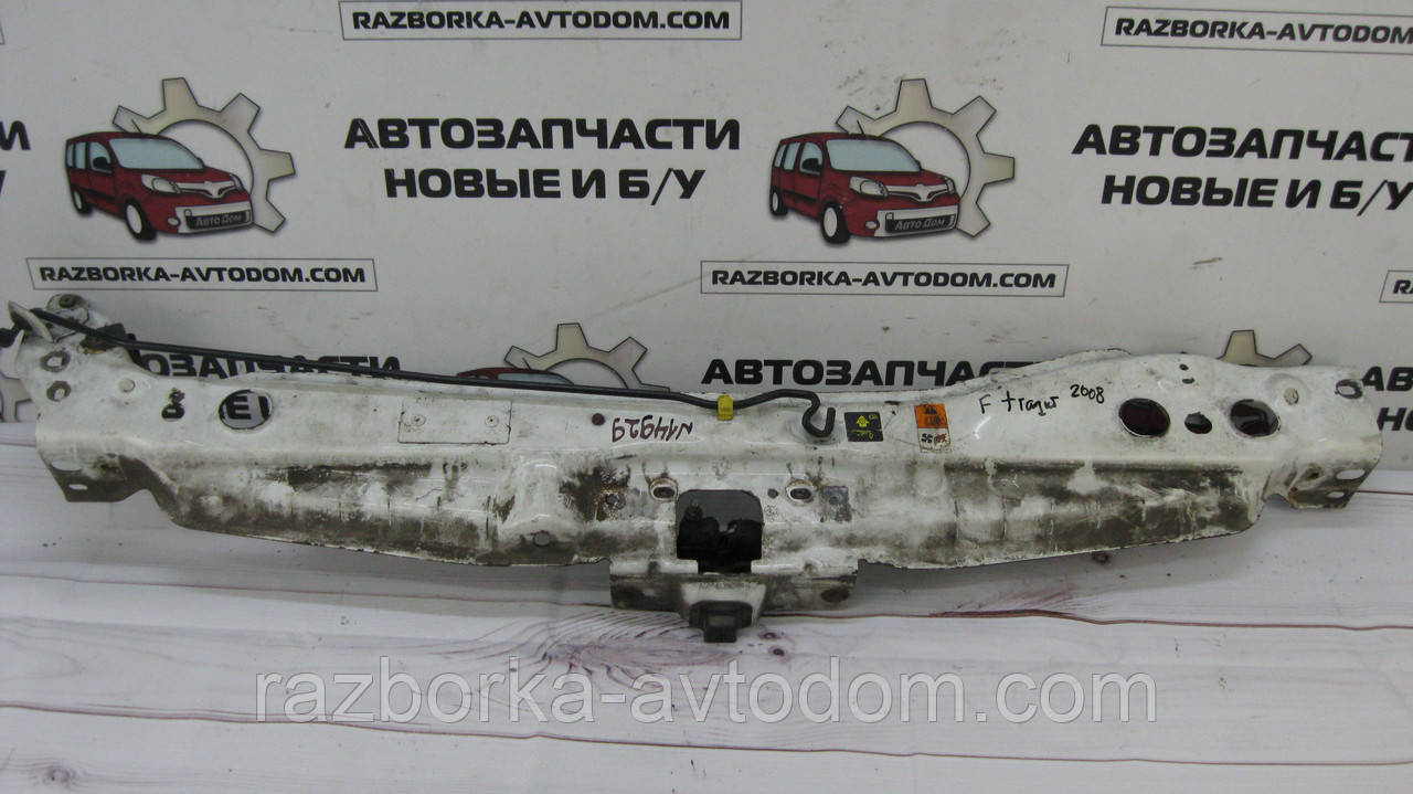 Панель передня верхня Ford Transit (2006-2014) OE:CC115D066AB