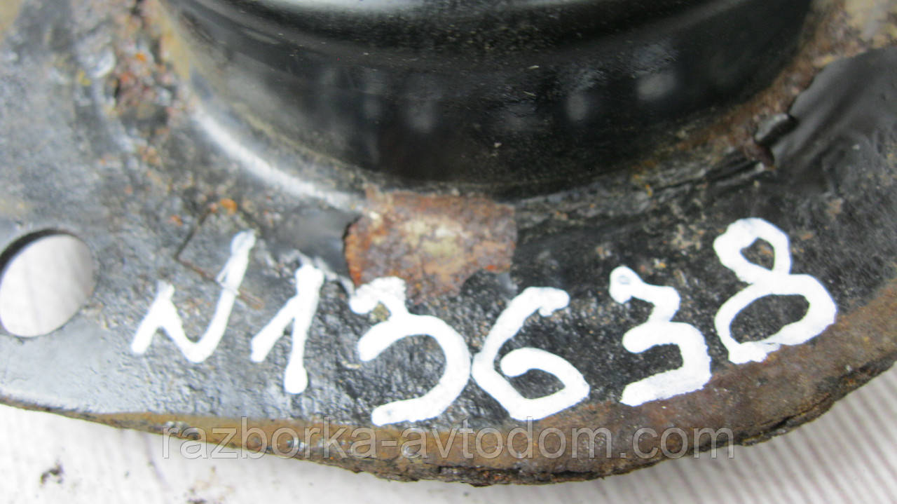 Опора стійки заднього амортизатора Nissan X-trail T30 (01-08) OE:543208H320