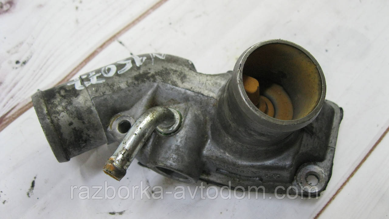 Корпус термостата Opel Zafira A (1999-2005) OE:24414452, 24447862, 95517659