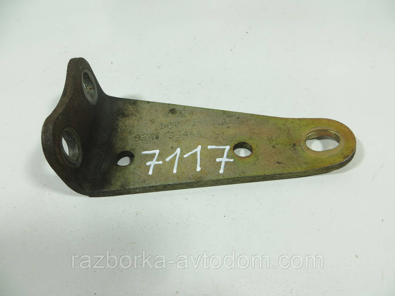 Кронштейн двигуна для транспортування 2.5D FORD TRANSIT (1986-2000) ОЕ: 6584879