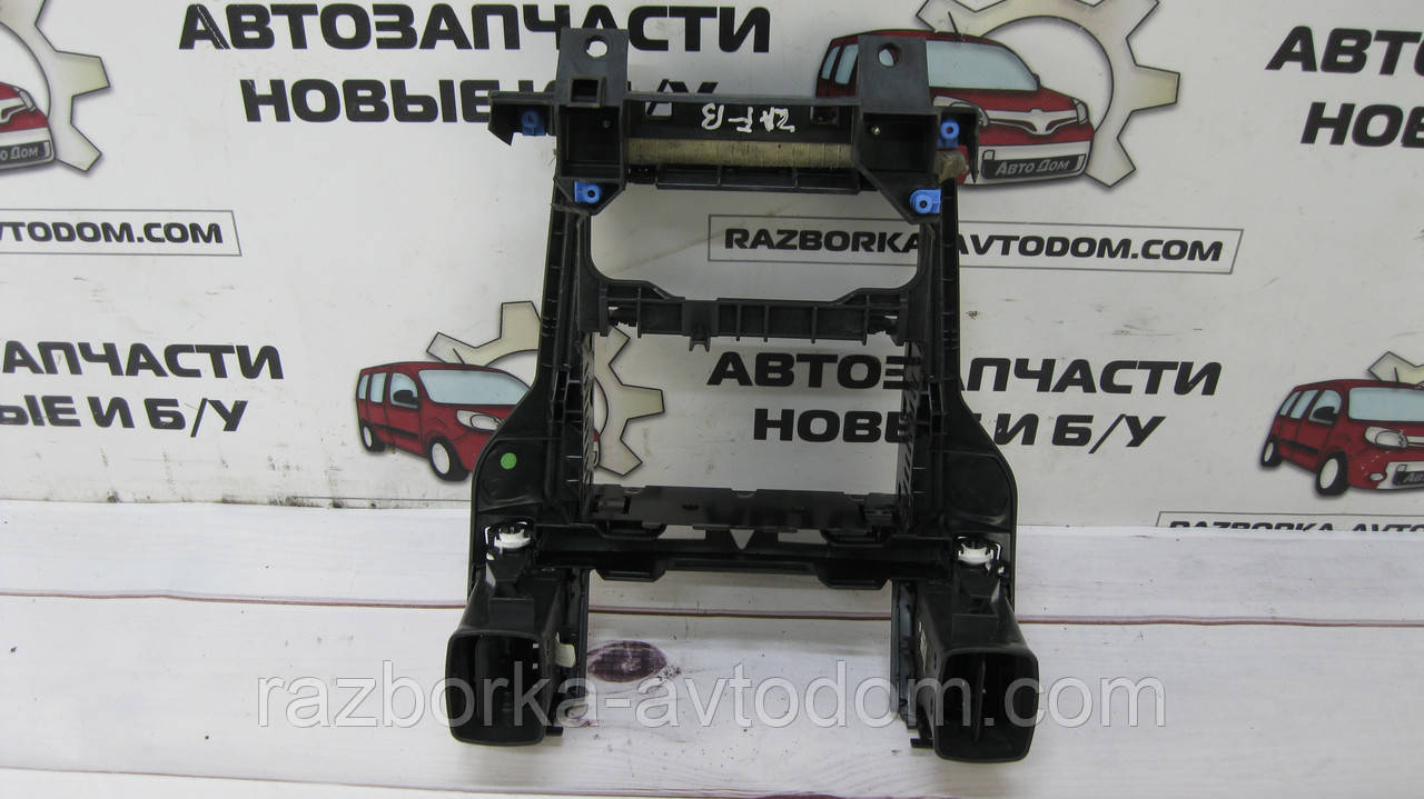 Накладка пластик центральної консолі Opel Zafira B (2005-2010) OE:13198594, 13198595, 13198592, 13162554, OE 131985941319859513198592131625541316255013162546