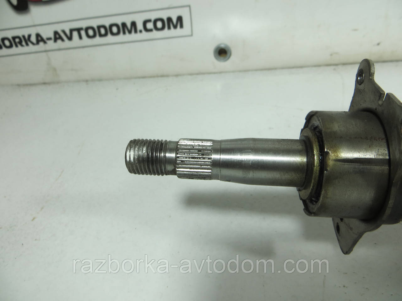 Кермовий вал у зборі NISSAN VANETTE C23 (1991-2001) ОЕ: 488059C503