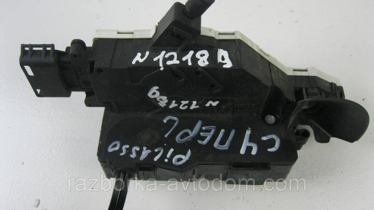 Замок передніх лівих дверей електро Citroen C4 Picasso (2006-2013) ДЕФЕКТ OE:9135Y0
