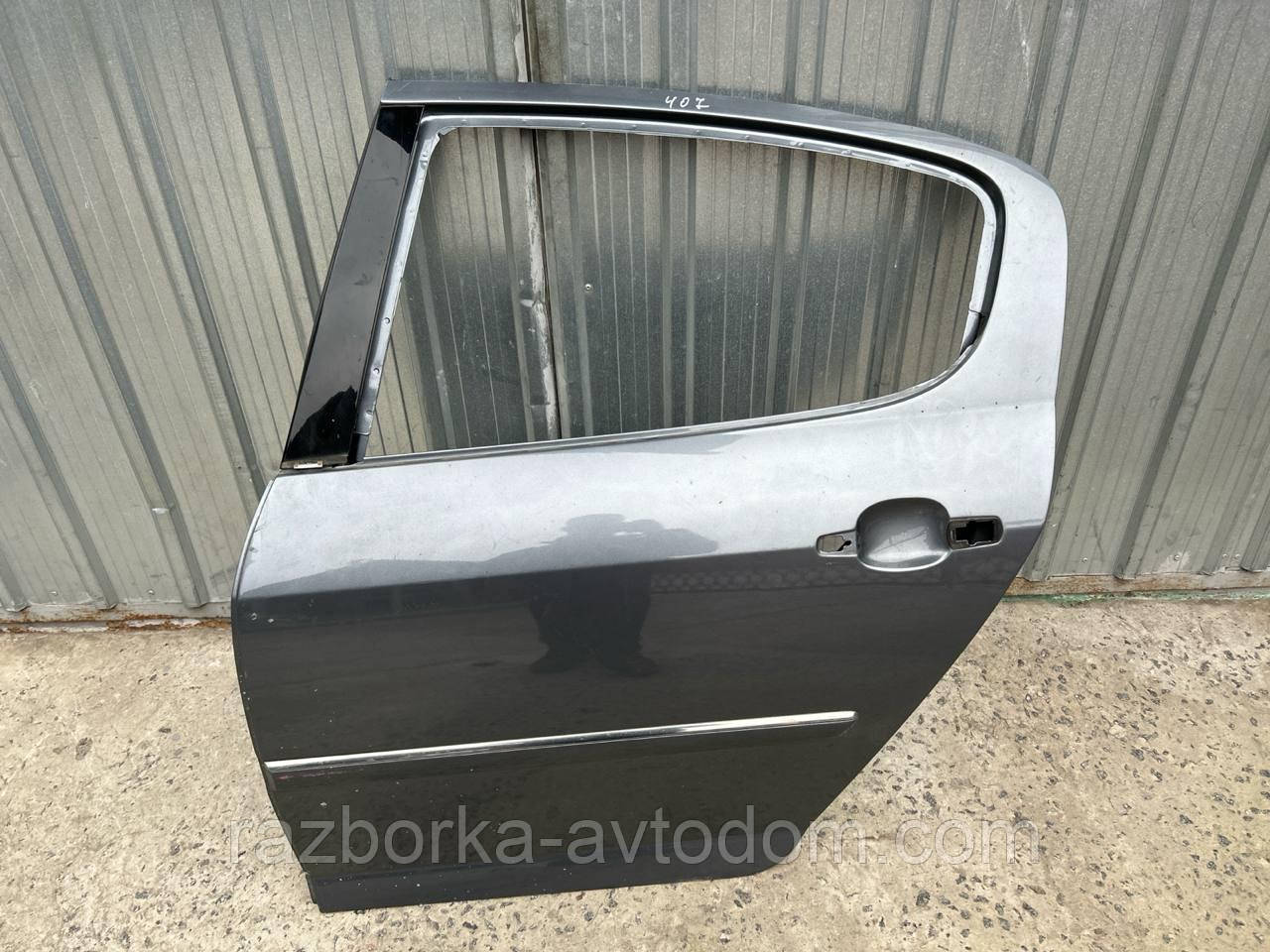 Двері задня ліва (блакитна) седан Peugeot 407 (04-11) OE:9006H5 колір-KTH
