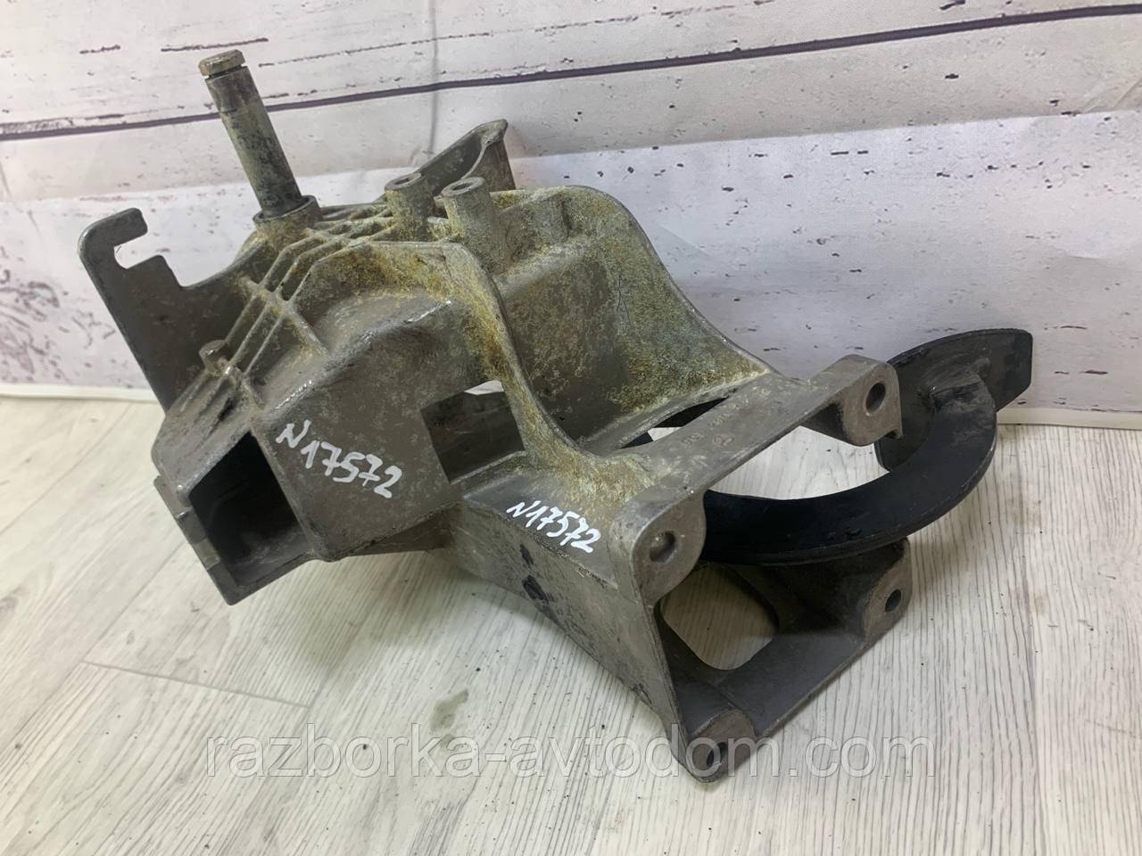 Педаль гальма з кронштейном Mercedes Sprinter (1995-2006), VW Lt28-46 (1996-2006), OE: A9012900419 фото 2