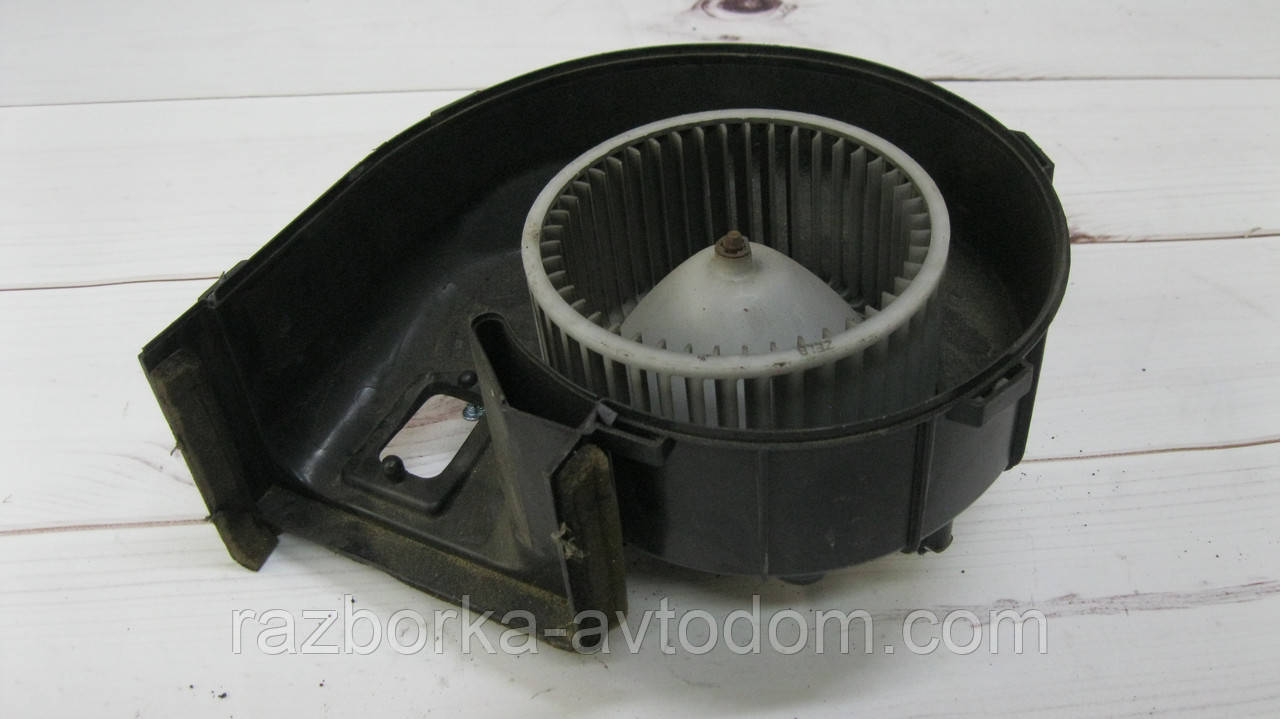 Моторчик печеньки (вентилятор) Hyundai Getz (2002-2005), ACCENT 2 OE:971121C000
