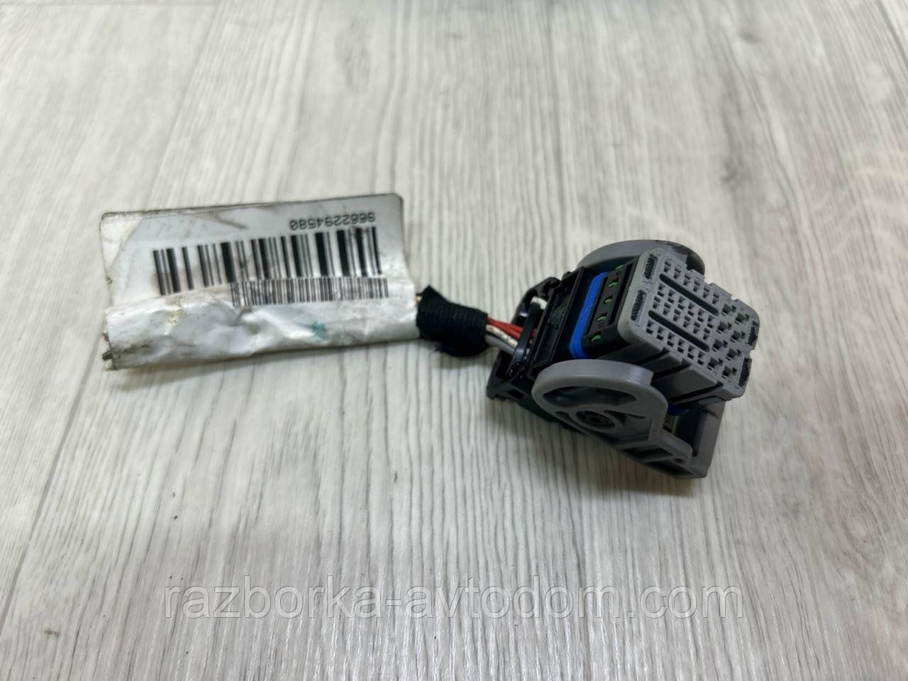 Роз'єм/фішка блока керування двигуном ЕБУ 1.6i 16 V PEUGEOT 307 (01-08), Citroen C4 OE:9662294580