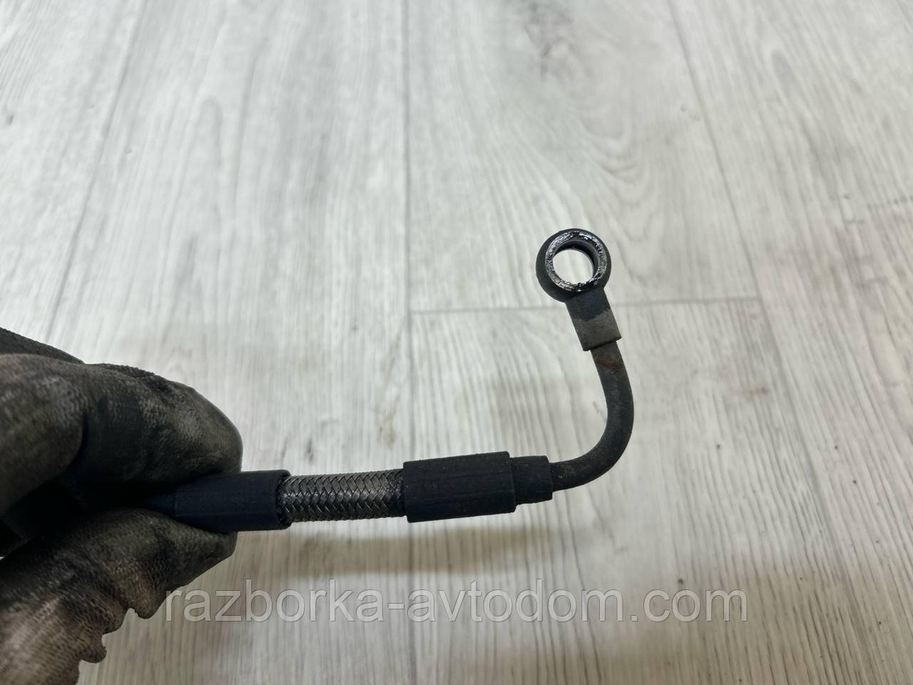 Трубка подавання оливи в турбіну 1,3CDTI Opel Corsa C, Combo C, Meriva A, Agila OE:4710707, 5860814, 860474