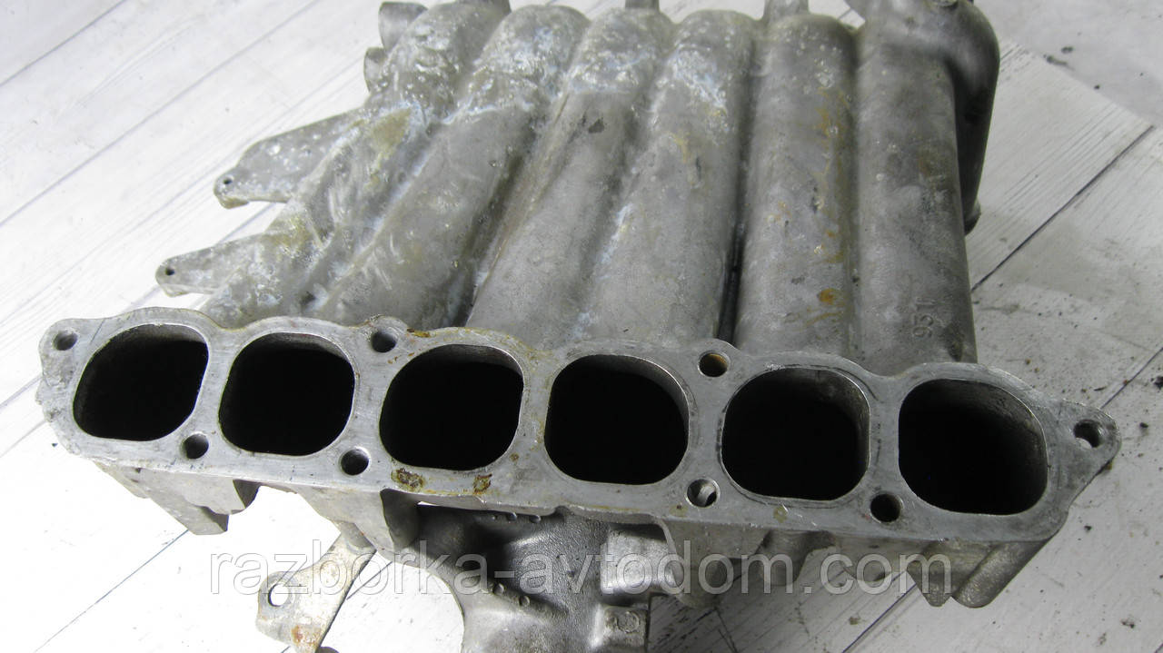 Колектор впускний верхній 3,0i V6 Mitsubishi Pajero Sport 1 (1997-2009) OE:MR507945