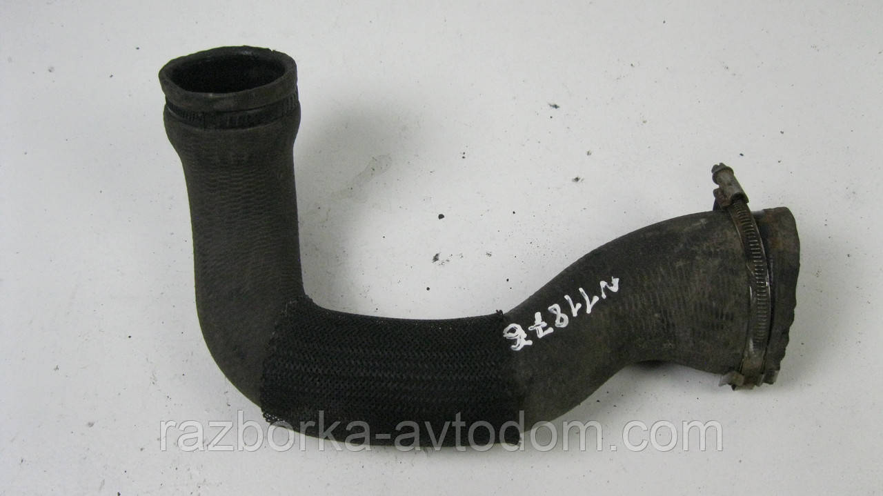 Патрубок інтеркулера нижній Citroen C4 Picasso (2006-2013) 2,0 HDI OE:0382 HV