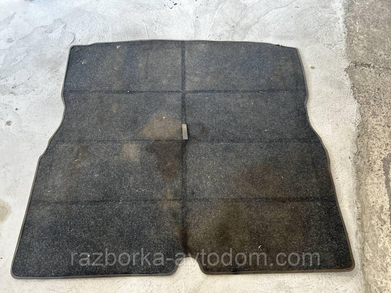 Накладка в багажник (ковролін на 3-й ряд сидінь) Opel Zafira B (2005-2011)