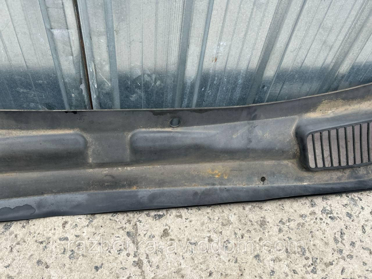 Водосток/пластик лобового скла (жабо) Ford Mondeo MK4 (07-10) OE:7s71a02216ak