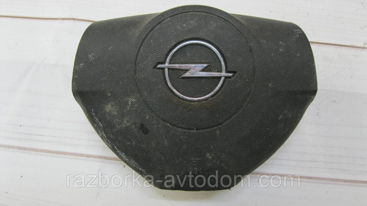 Подушка Airbag безпеки водійська Opel Zafira B (2005-2010) OE:13111348, 13382222, 24451337