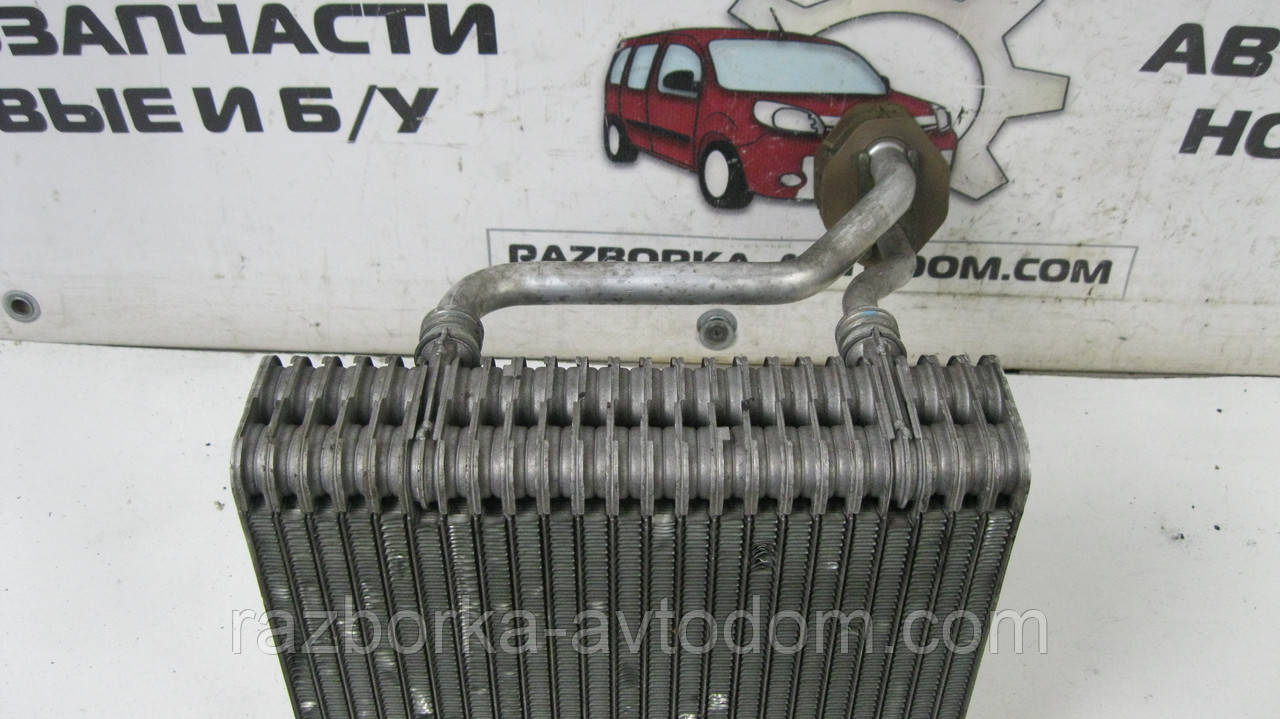 Випарник кондиціонера Renault Megane 2 (2003-2009) OE:7701207708