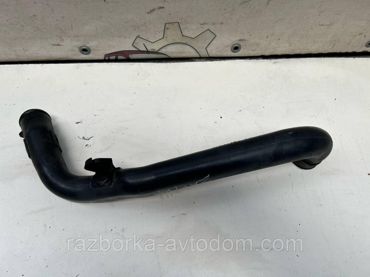 Патрубок інтеркулера від радіатора до колектора Opel Astra G, Zafira A OE:46598, 9157678
