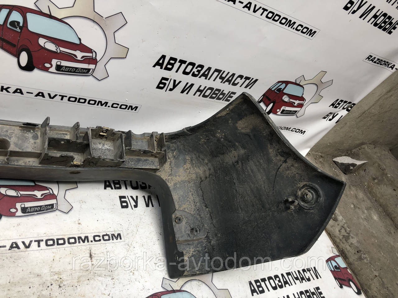 Бампер задній Renault Kangoo (1997-2003) OEM 7700304880