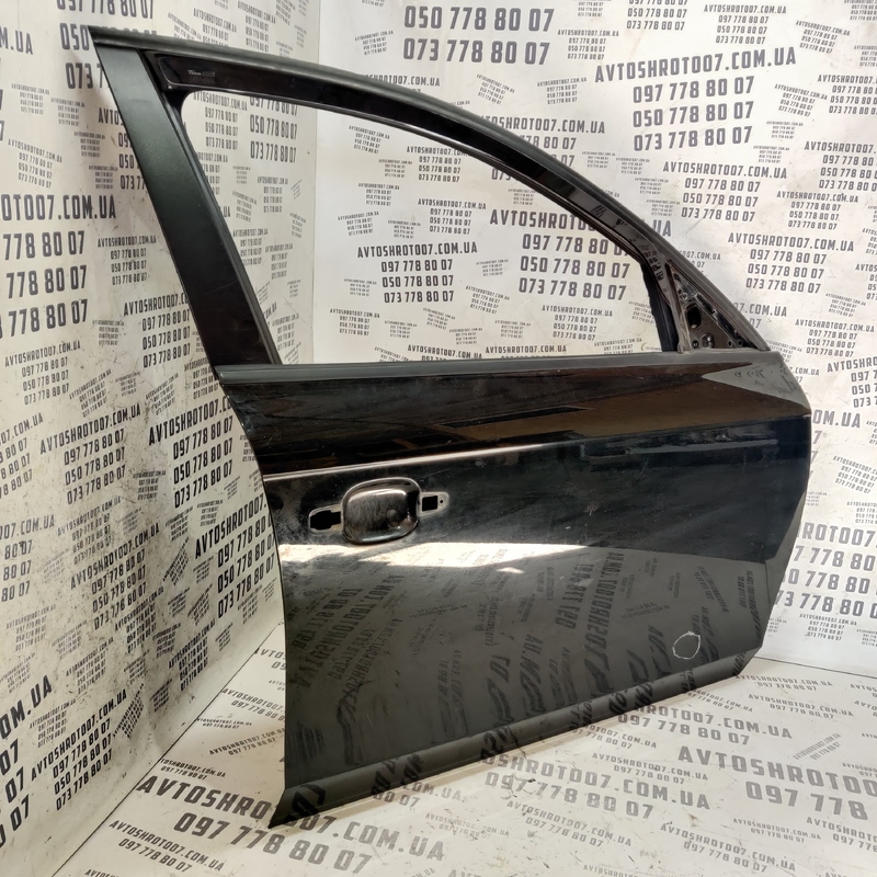 Двері передні праві Audi A4 B8 (07-15) 2.0 дизель
