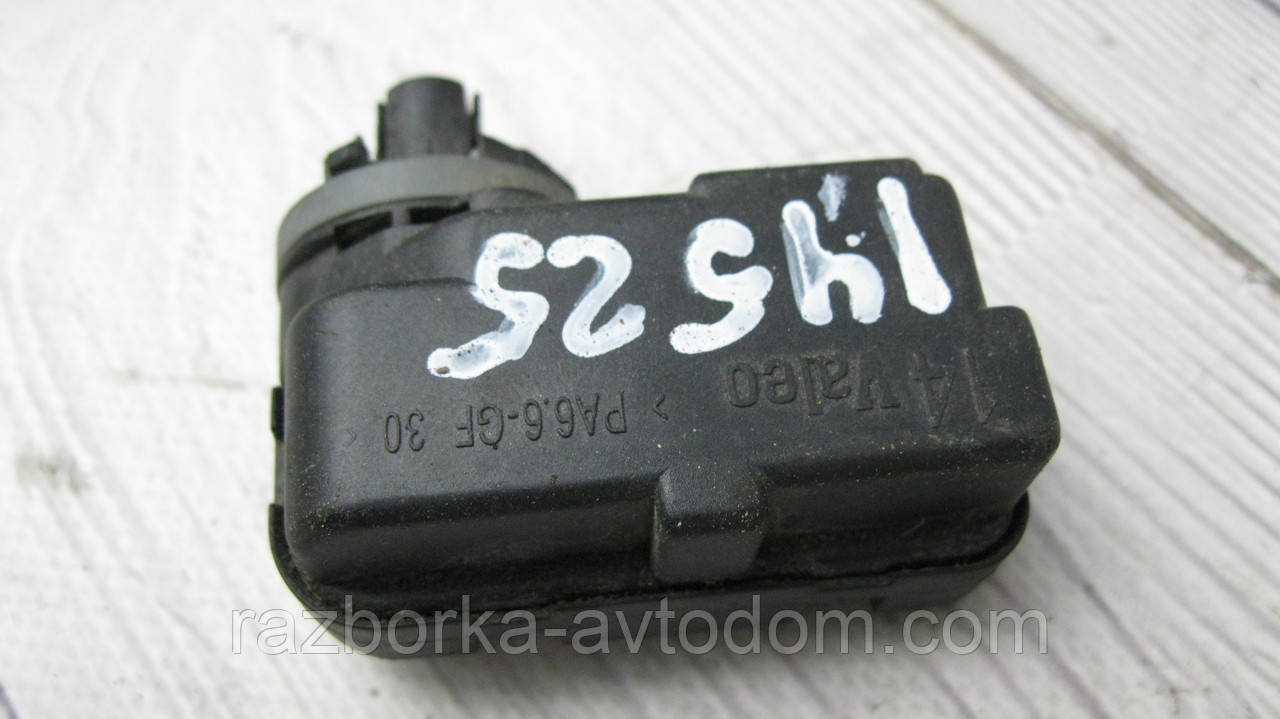Електро коректор фари Opel Combo (01-11) OE:24405672