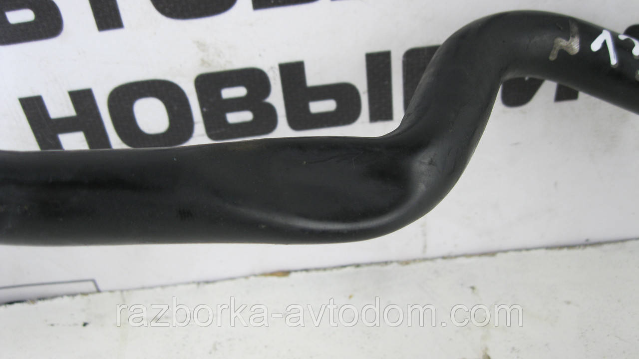 Патрубок системи охолодження (трубка) 1,9TD VW Touran (03-10) OE:038121151B