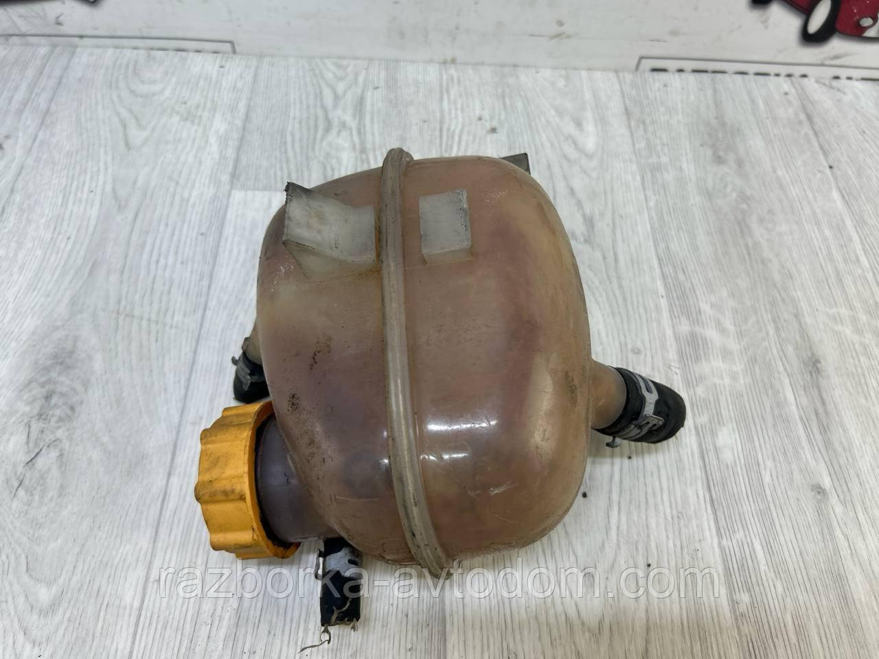 Бачок розширювальний Opel Corsa C (00-06), Combo C, OE:09128766, 9128766