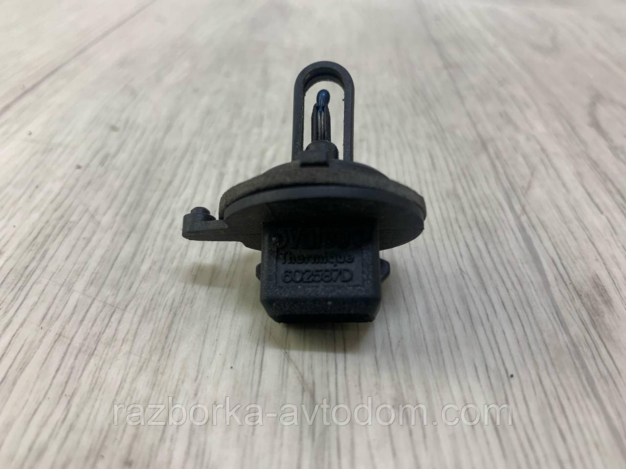 Датчик температури повітря MERCEDES-BENZ VITO 638 (96-03) OE:602587D