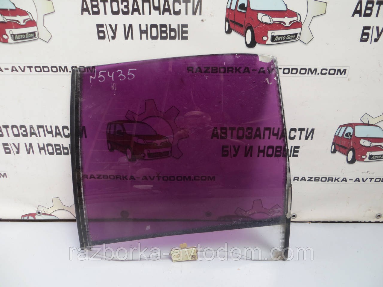 Скло заднього лівого дверей (сідан) Opel Omega A (1986-1994) ОЕ: 90224773
