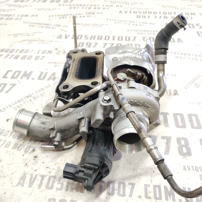 Турбіна права Infiniti Q50 (13-24) 3.0 бенз 144115CA1C