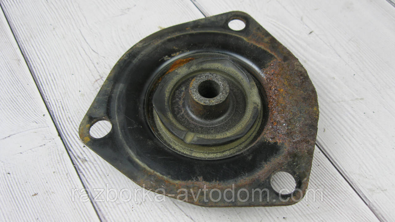 Опора стійки заднього амортизатора Nissan X-trail T30 (01-08) OE:543208H320